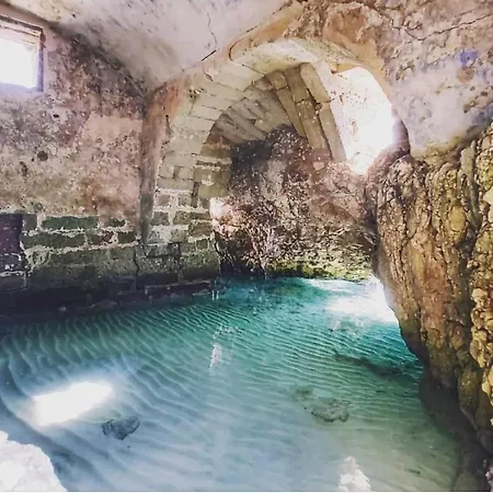 Volta Al Centro Via Padreterno